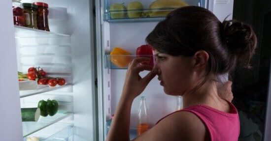 waarschijnlijkheid hoe vaak De controle krijgen Wat doe je als je koelkast stinkt? - AdviesVoorU
